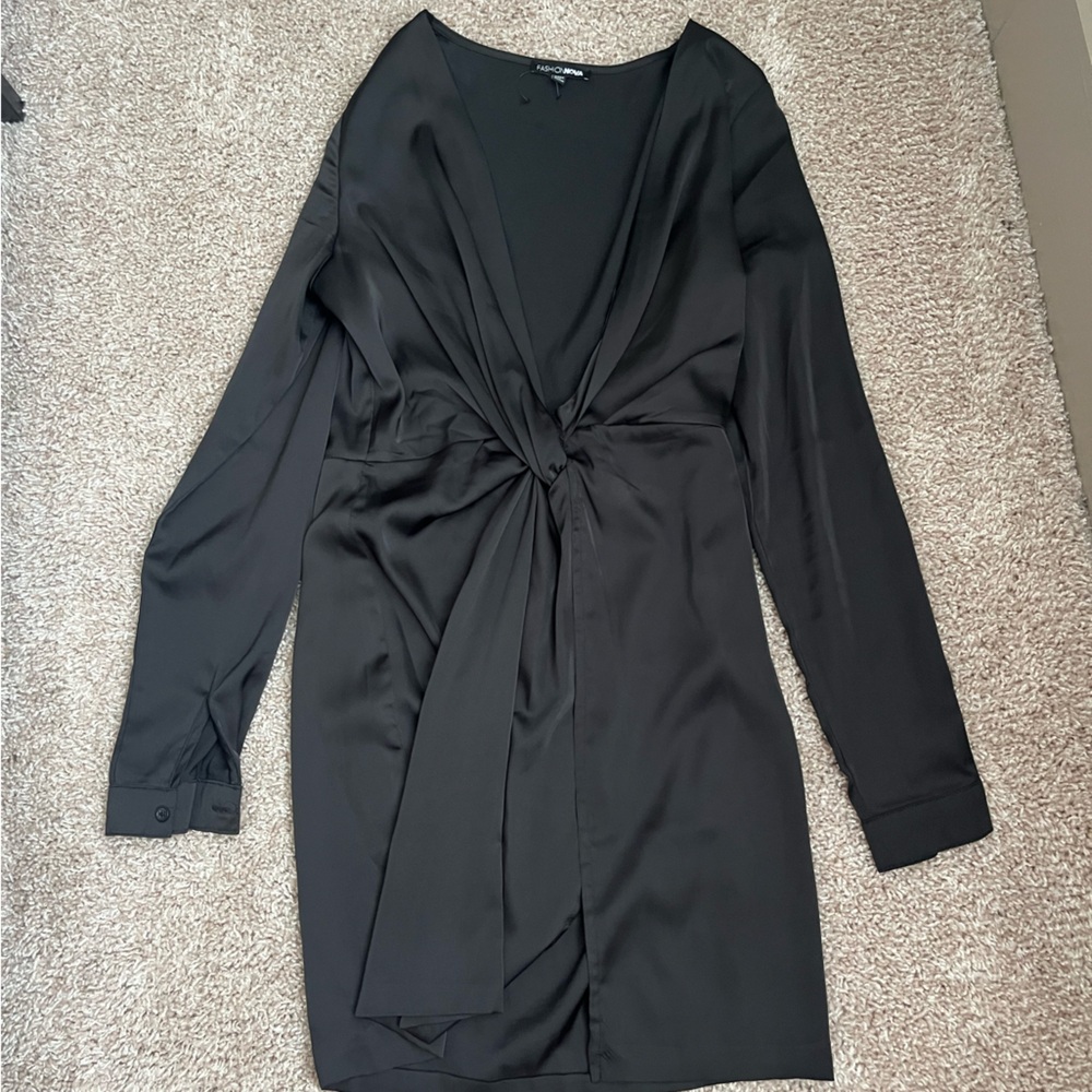 Fashion Nova Black Ruched Tie Front Dress